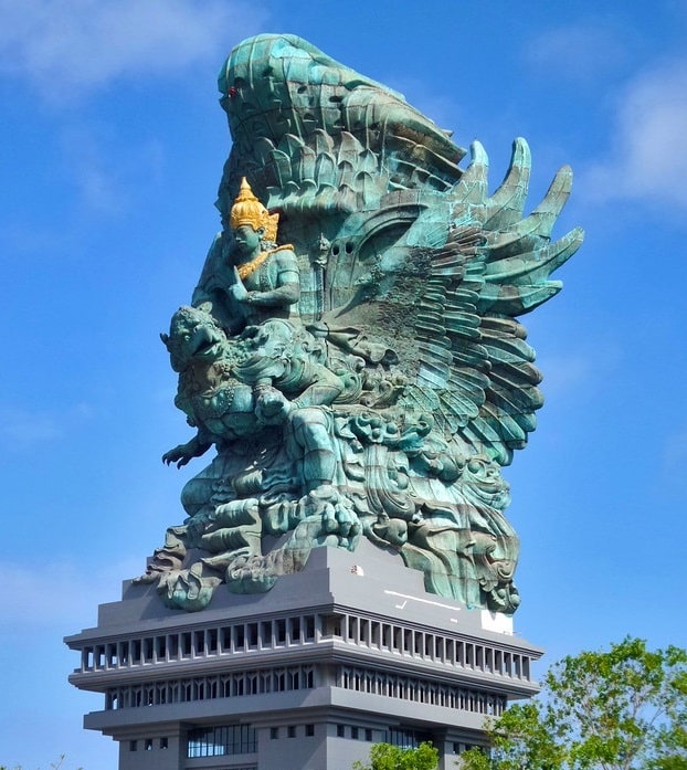 Garuda-Wisnu-Kencana (1)